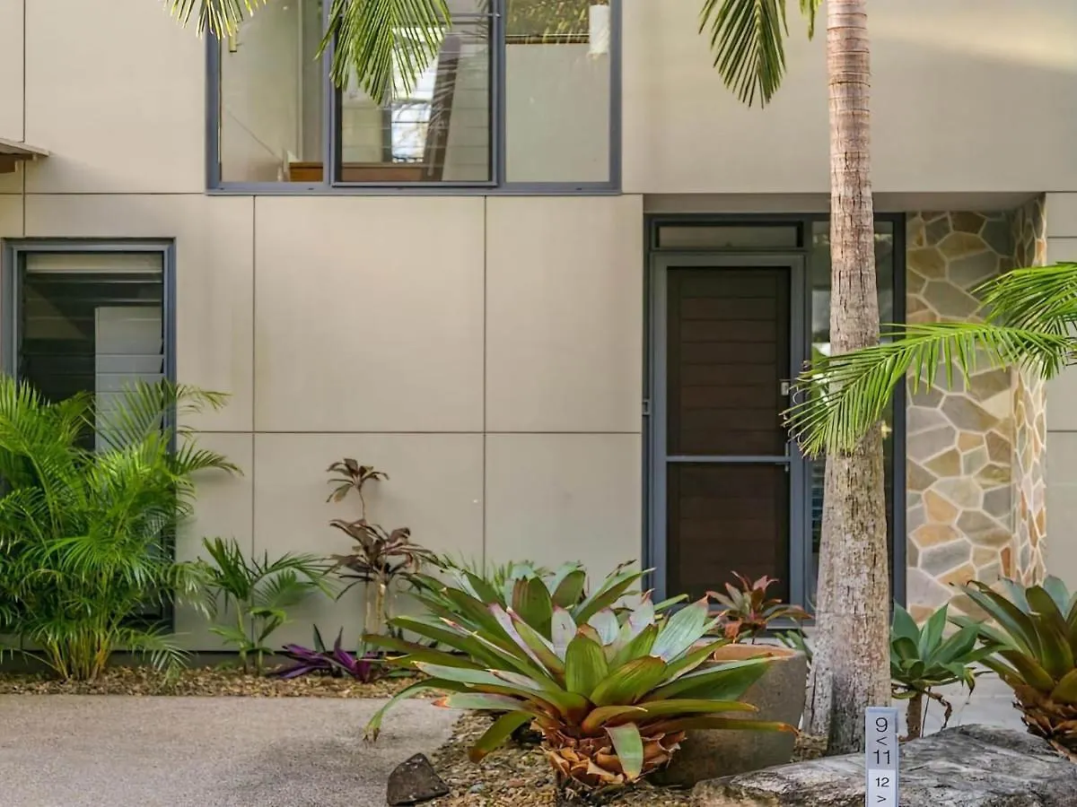 Kiah - Nestled Between Main & Belongil Beaches