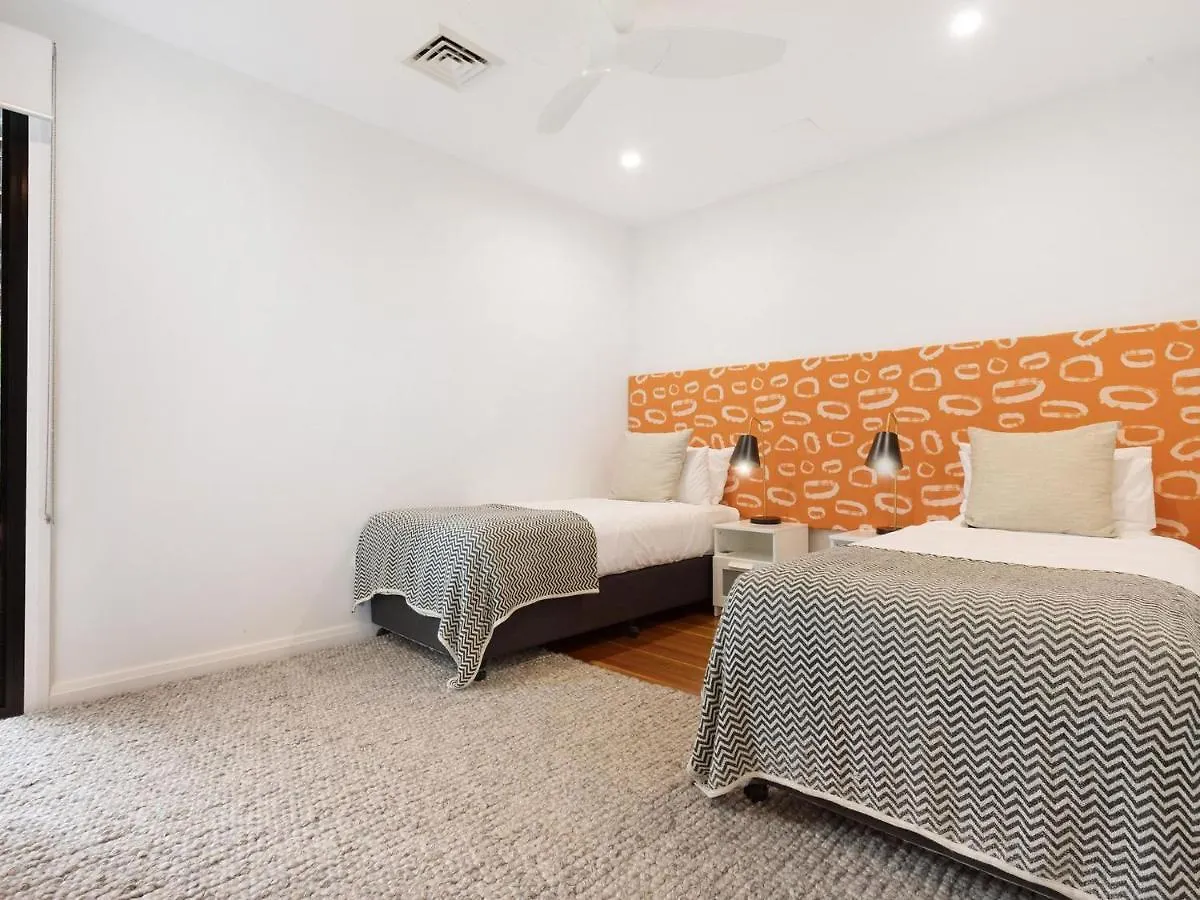 Kiah - Nestled Between Main & Belongil Beaches